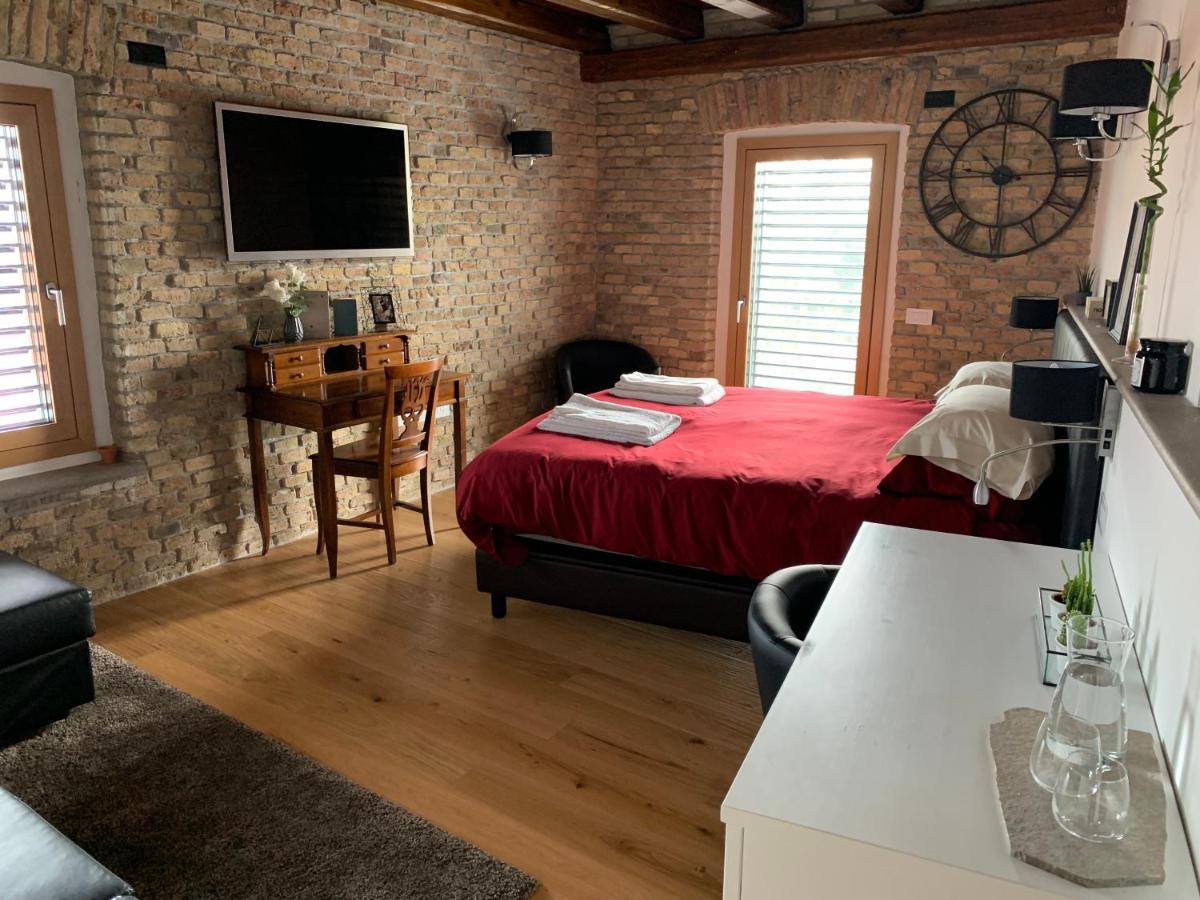 B&B La Corte Dei Vizi Clauiano Exteriér fotografie